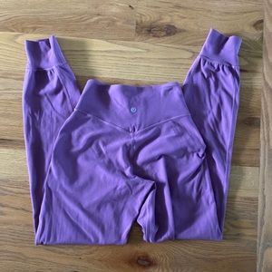 Lululemon high rise align jogger. Worn once & in excellent condition, no snags.